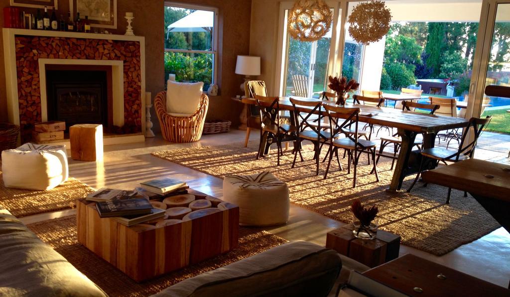 Explorer Guesthouse 서머싯웨스트 외부 사진